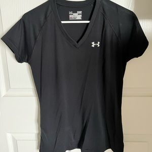 Black Under Armour Short Sleeve V-Neck Athletic Shirt